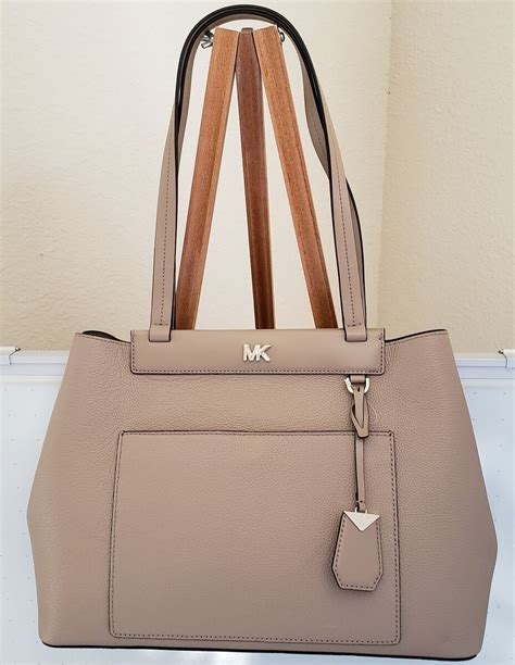 michael michael kors meredith medium pebbled leather tote floral|Meredith Medium Pebbled Leather Tote Bag .